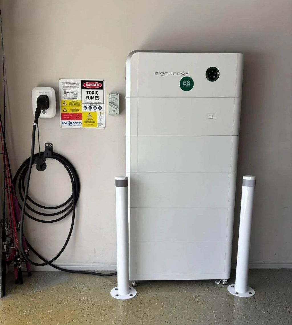 evolved solar loganholme 32kwh battery ev charger